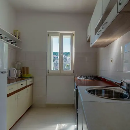 Kuca Za Odmor “jadranka” Guest house Zlarin